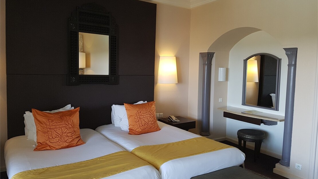 TUI Blue Oceana Suites